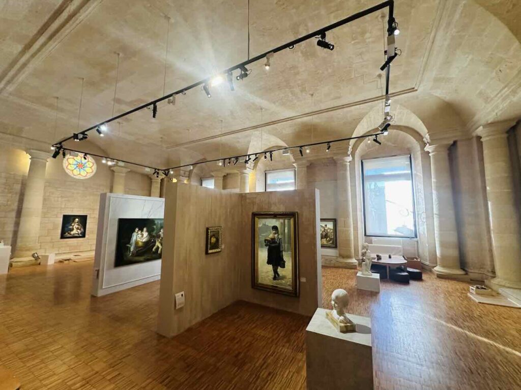 Les Préau des Accoules est un Musée dédié aux enfants situé dans le quartier du Panier à Marseille (salle)