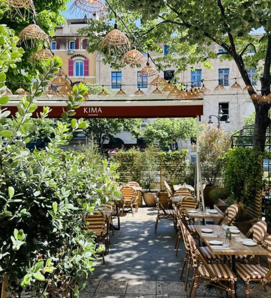 Kima Taverna - restaurant grec et méditerranéen à Marseille (farniente)