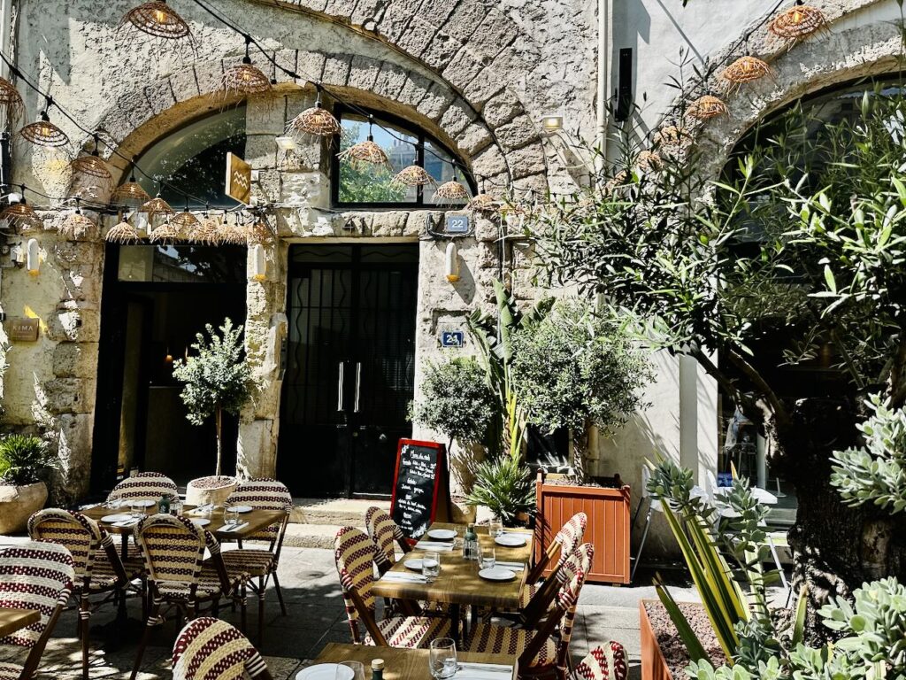 Kima Taverna - restaurant grec et méditerranéen à Marseille (facade)