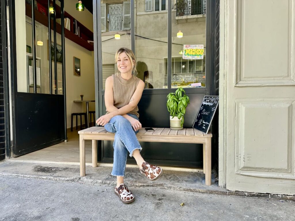 Michou est une pâtisserie artisanale située dans le quartier longchamp à Marseille. Elle est spécialisée dans le chou mais propose aussi d'autres pâtisserie et un espace salon de thé (Laura Nicalao)