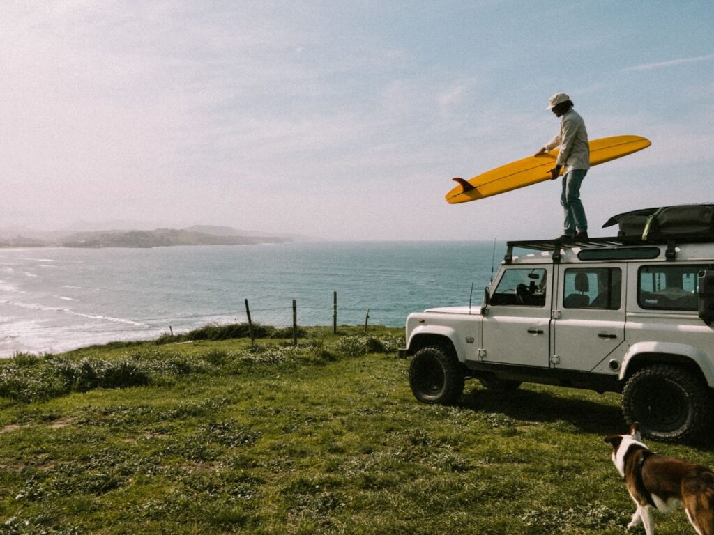 Pampa Cruz est une plateforme de location de 4x4 aménagés entre particuliers. Elle propose des véhicules partout dans le monde (spot surf)