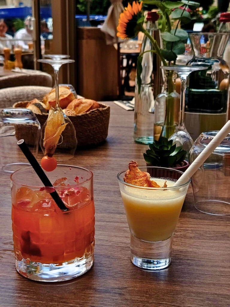 Le restaurant méditerranéen Gâté propose une cuisine du Sud généreuse et des cocktails signature dans une atmosphère chaleureuse et décomplexée (cocktails)