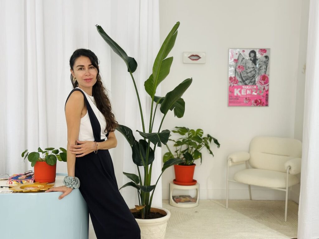 À Marseille, Studio Rococo est un nouveau lieu hybride imaginé par Ilana Guershovsky, à la croisée de la mode vintage, de la décoration et de l’architecture intérieure (gérante)