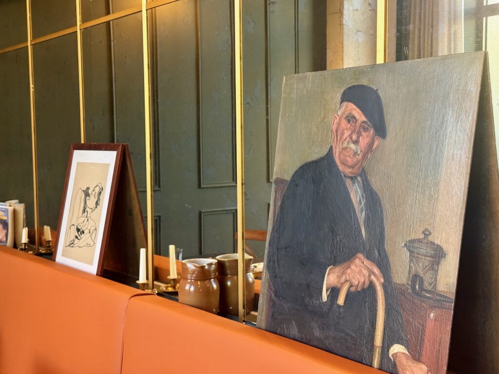 WAM ranime l'ancien Grand Restaurant de la Joliette : bistro trattoria, cuisine italienne authentique signée Monica Bara, poulpe à la braise, formules midi et soirées afterwork. (décoration)